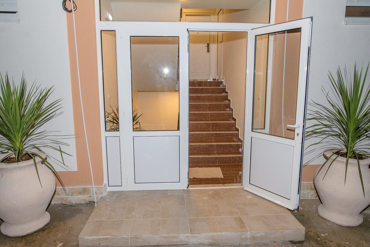 Apartment Tina Utjeha